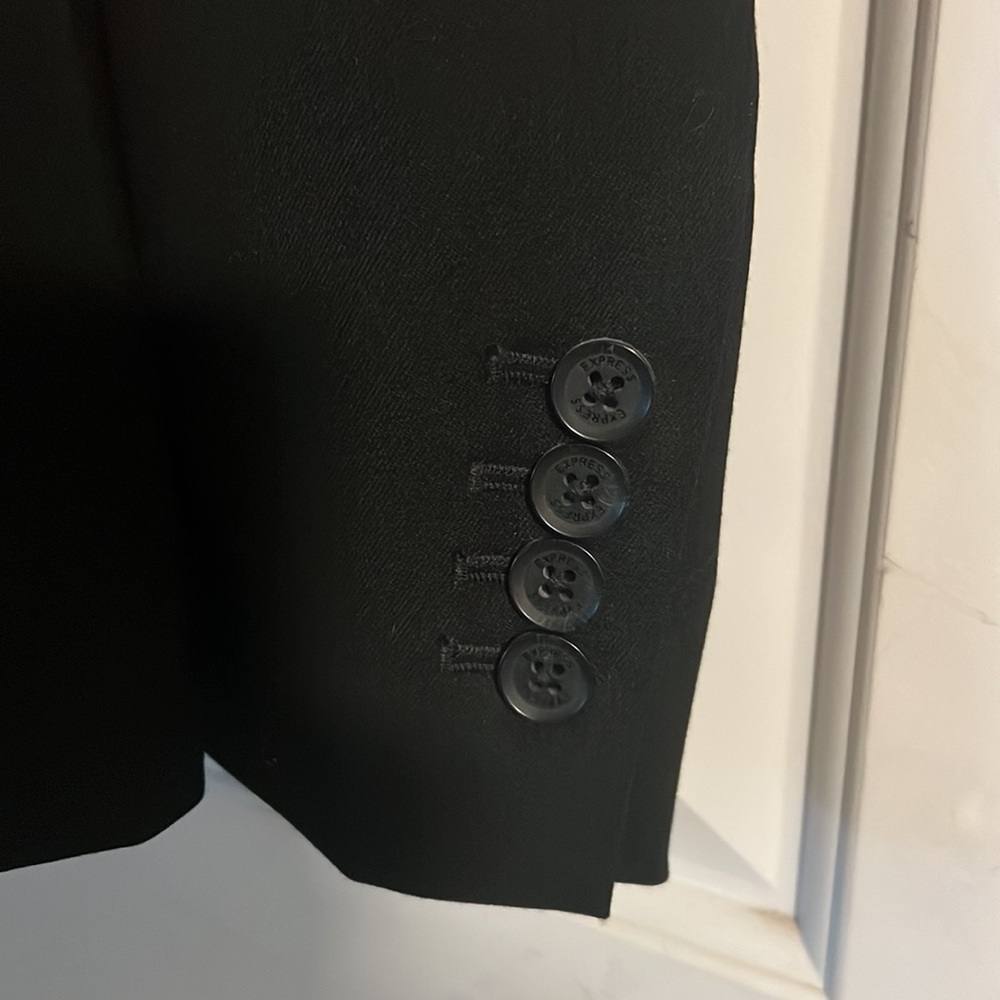 Express Blazer - Picture 8 of 8
